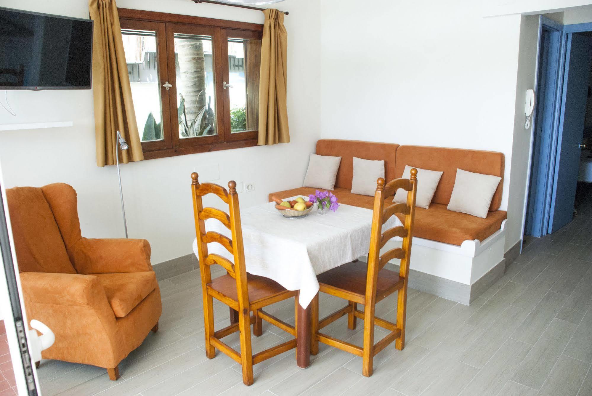 Apartamentos El Paseo Плайя-дель-Инглес Экстерьер фото